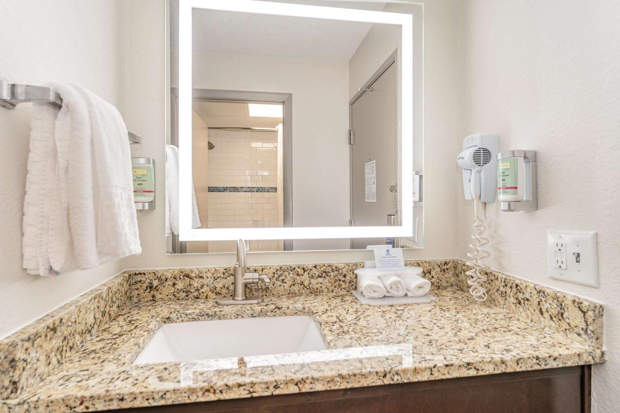 Best Western Kernersville Kültér fotó